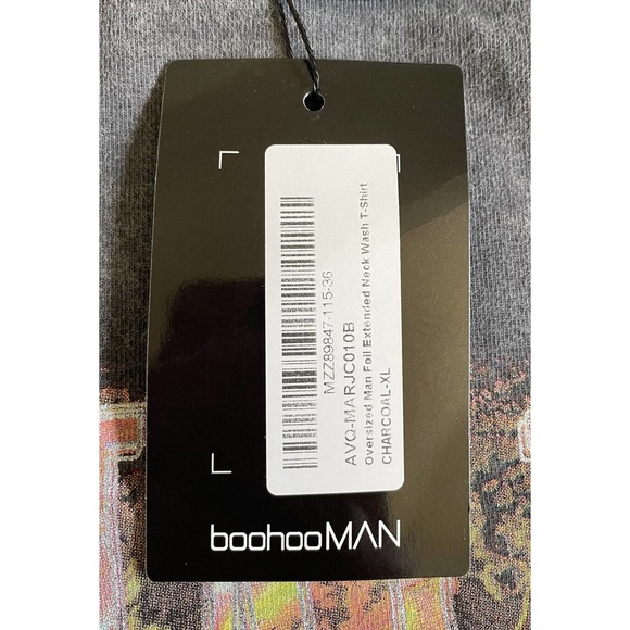 Boohoo Man Official Man Mens XL Graphic Tee Shirt Gray Foil Extended Neck NWT M9 - Picture 7 of 8